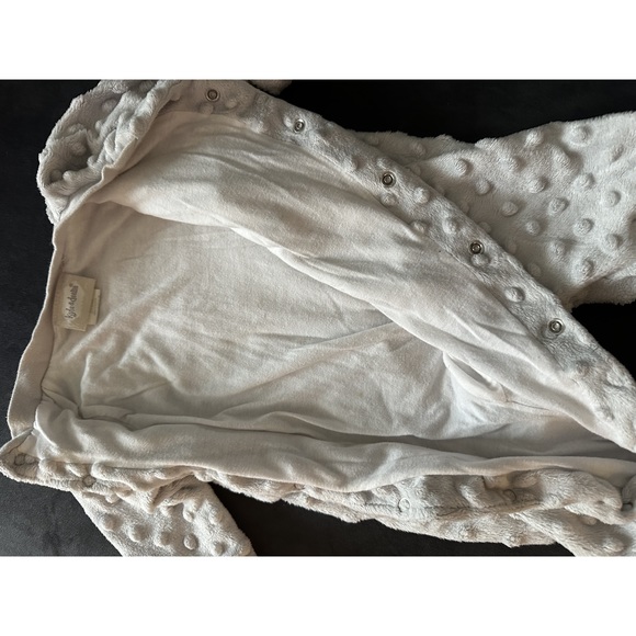 5/$10 Kyle and Deena footed onesie warm layered 0-3 months - Picture 2 of 5